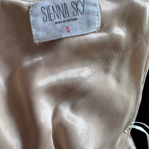 Floral Button-Down Spaghetti Strap Dress - Picture 7 of 7